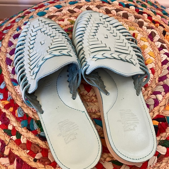Espiritu Huaraches Woven Leather Mules Slip-On Shoes - Picture 6 of 6